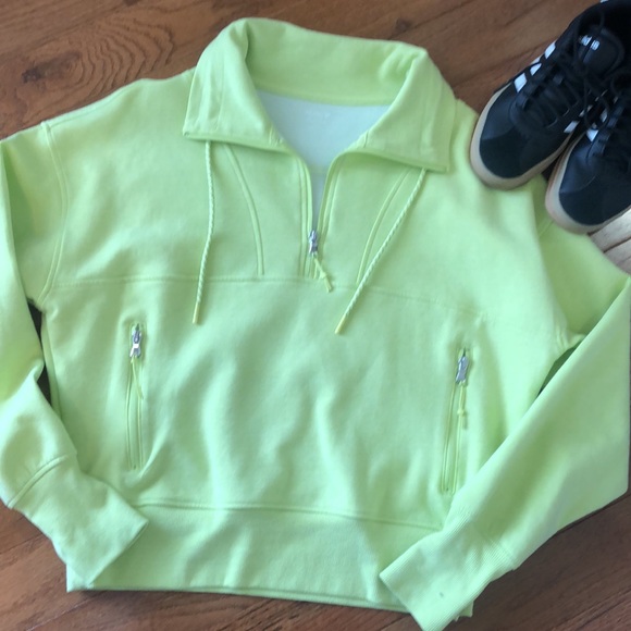 Dynamic Fleece Sweatshirt - Picture 3 of 8